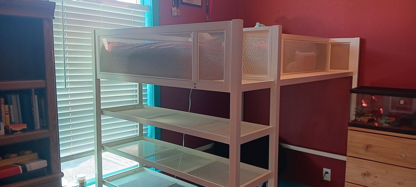 Twin Metal Loft Bed - whitte