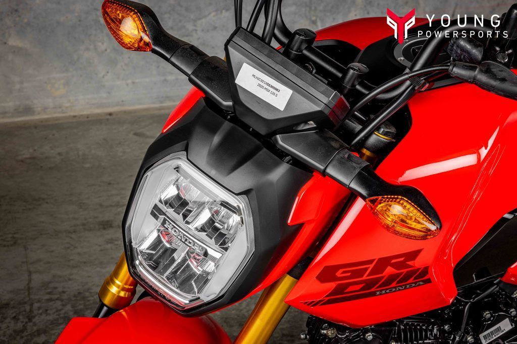 Main image 14