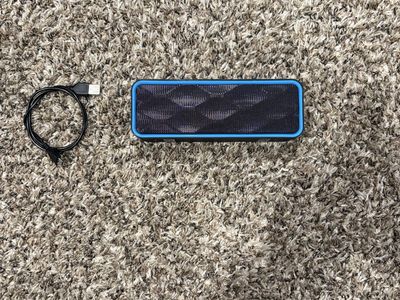 ZoeeTree Portable Wireless Bluetooth Speaker - Black/Blue with Charging Cable