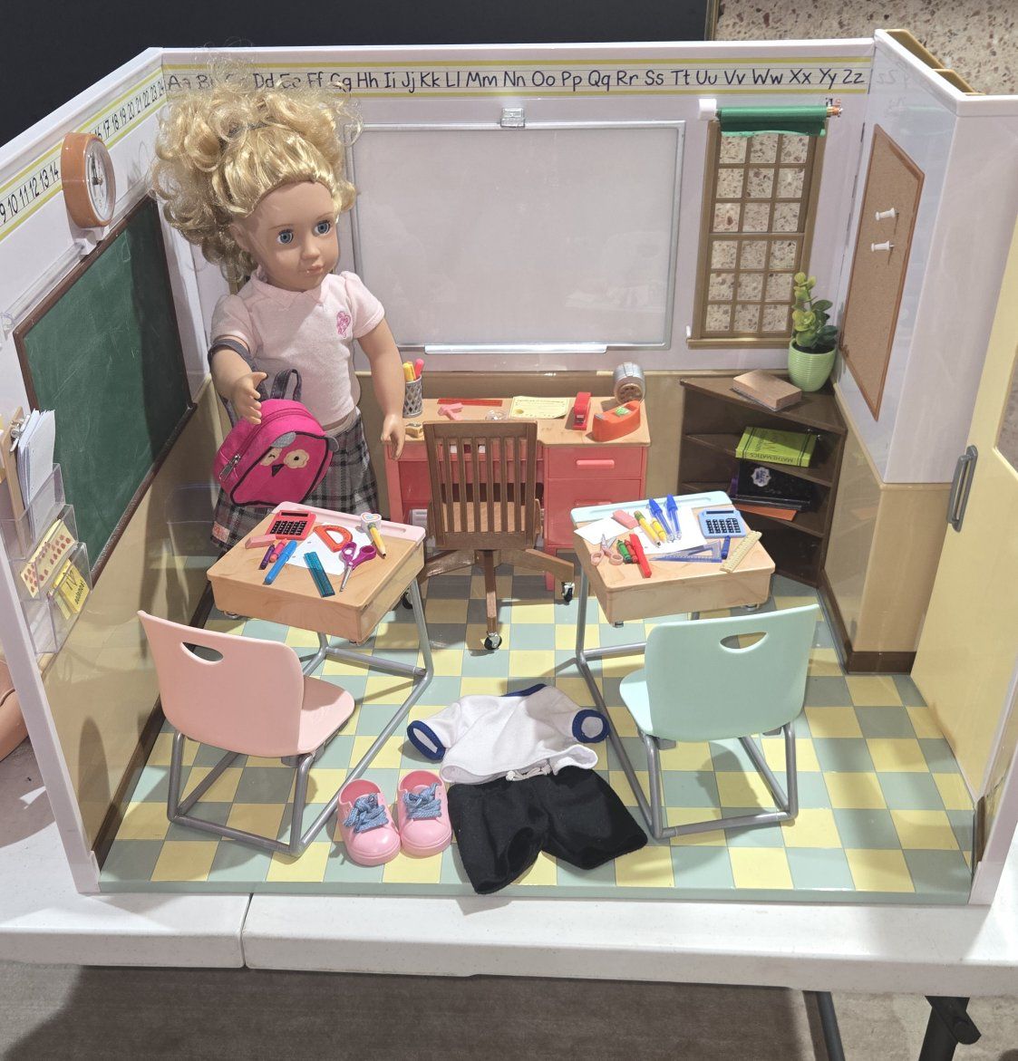 Our Generation Awesome Academy School room set and