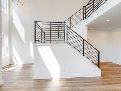 Spacious Modern Townhouse For Rent