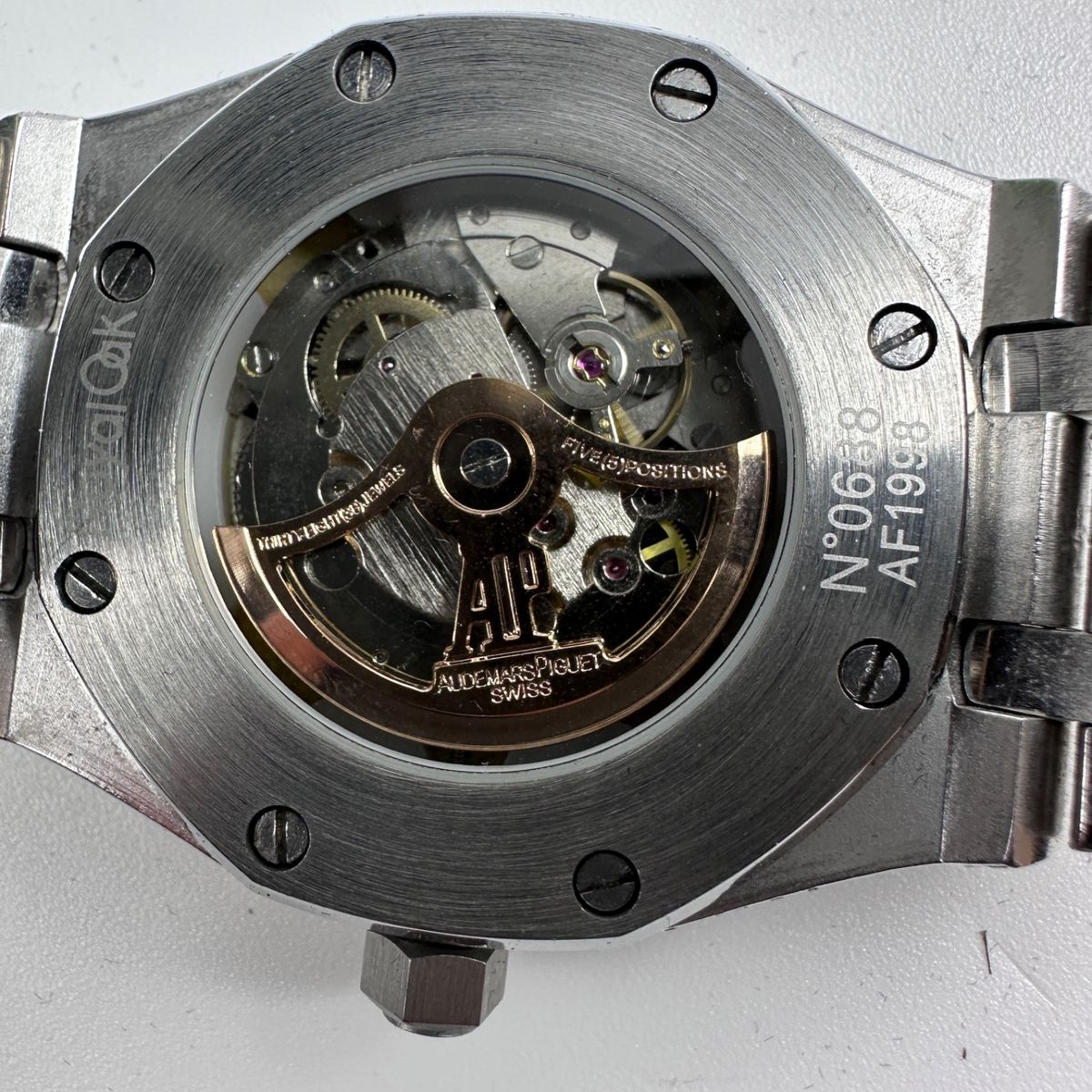 Main image 8