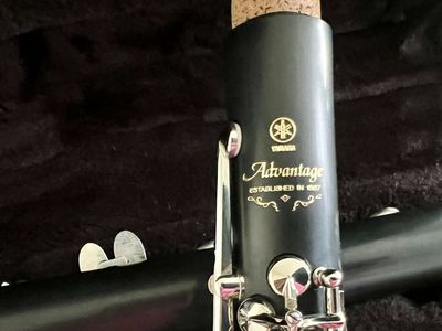 Yamaha Advantage Clarinet 200ADII with Case - Like New!!!