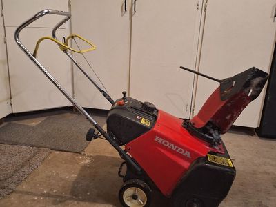 Honda single stage snowblower 4 stroke