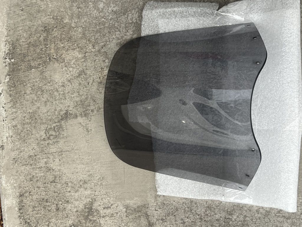 Main image 3