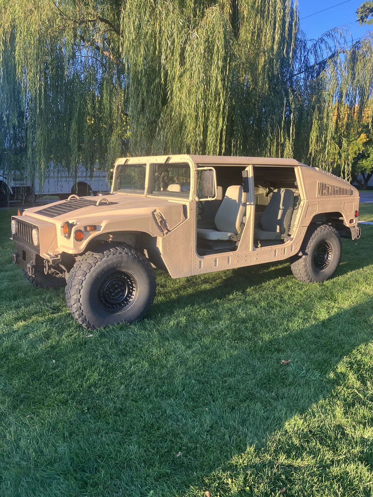 Humvee 1114