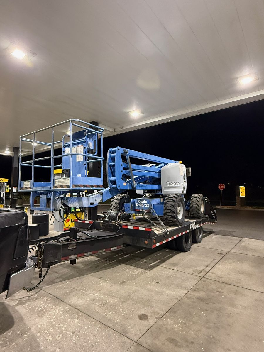 BOOM LIFT  - GENIE  Z45/25J.   RENTAL