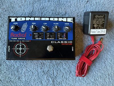 Radial Tonebone Classic Distortion Tube Drive Pedal with Original 15V Adapter