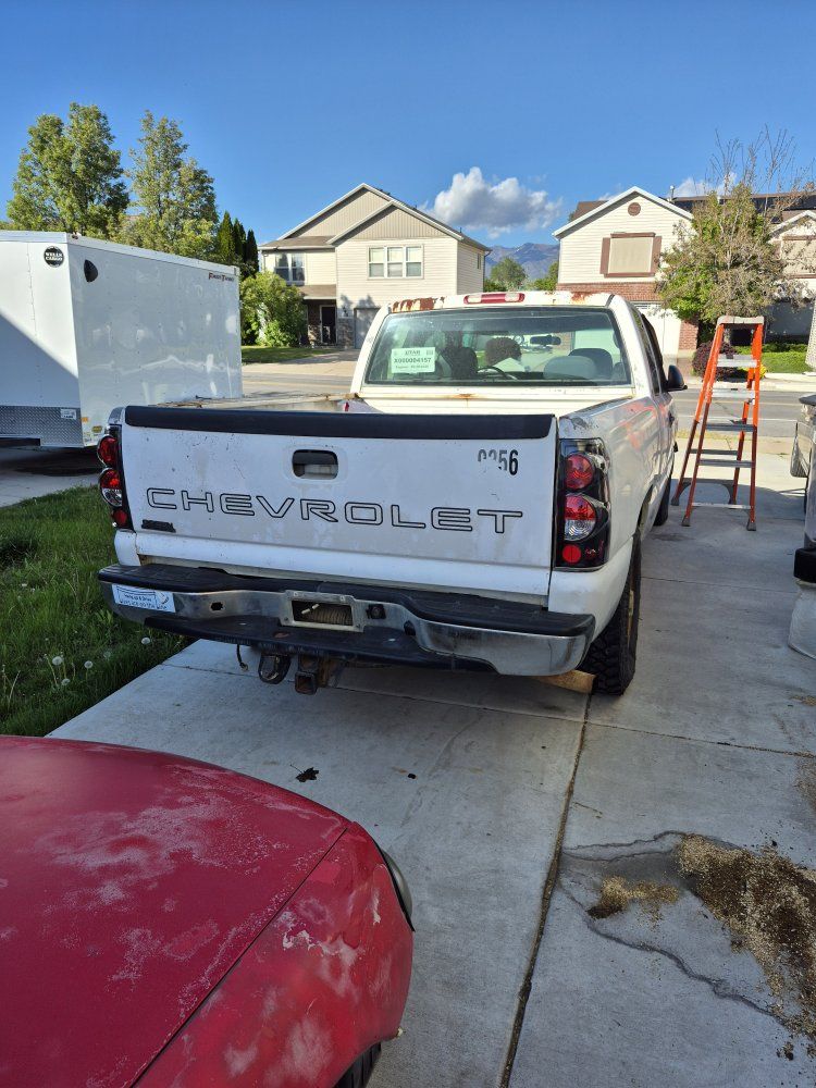 2002 Chevrolet Silverado 1500 Work Truck