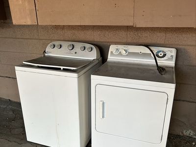 Whirlpool Washer and GE Dryer Laundry Set White Used