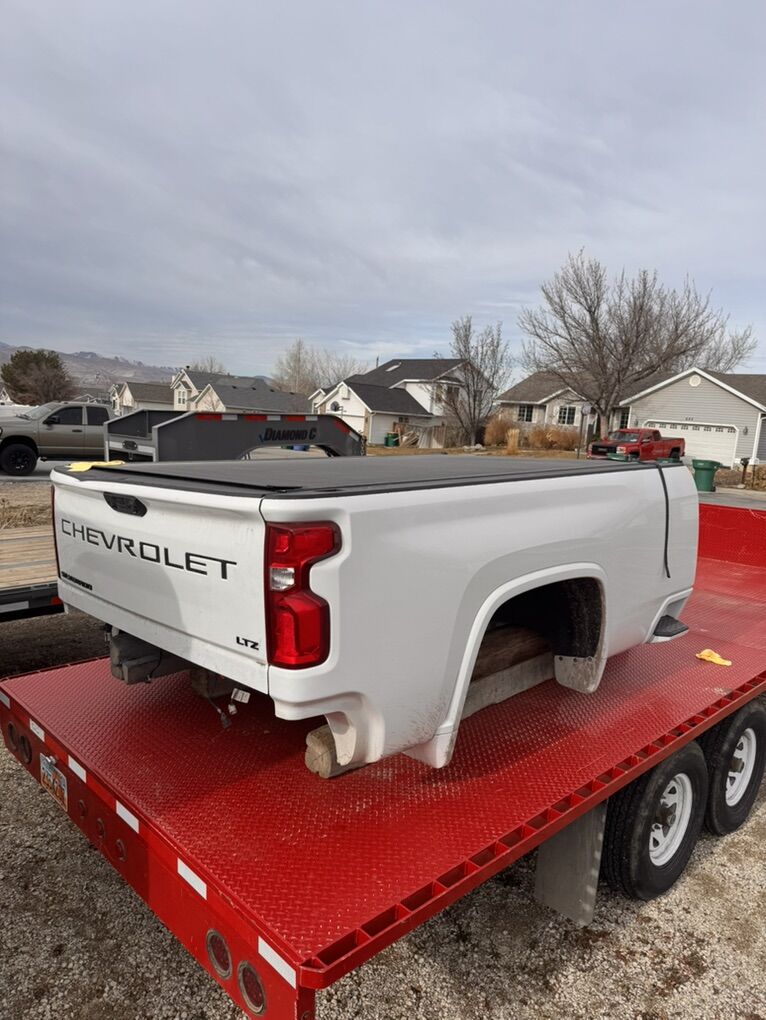 2024 Chevy Ltz 3500 Long Bed Truck Bed