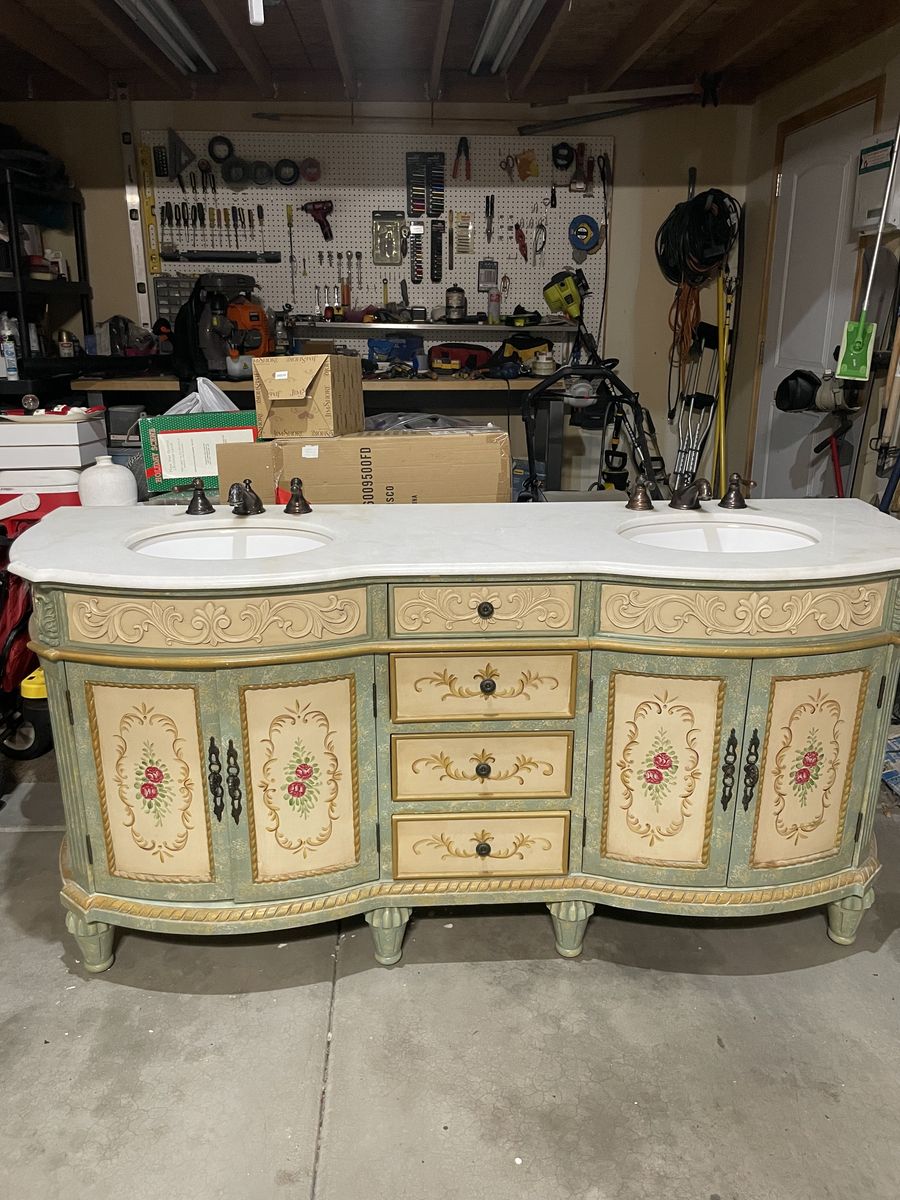 Double Sink Vanity