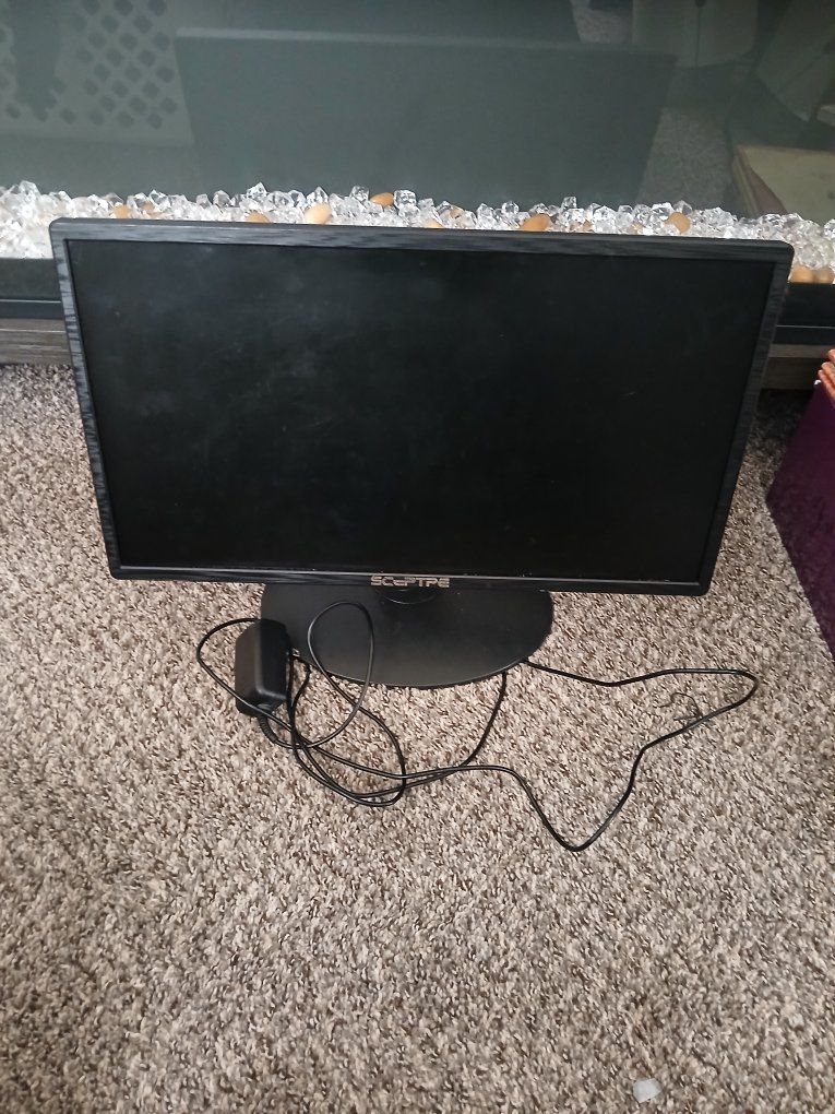 Sceptre E205W-16003R 20" LED Monitor - Used, Good Condition