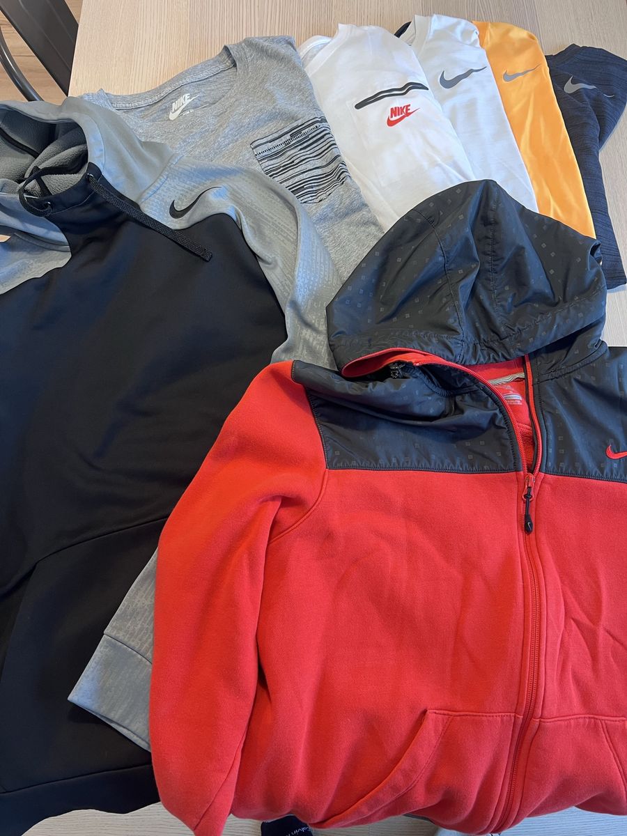 Nike Men's Clothing Lot – 15 Pieces – Great Condition