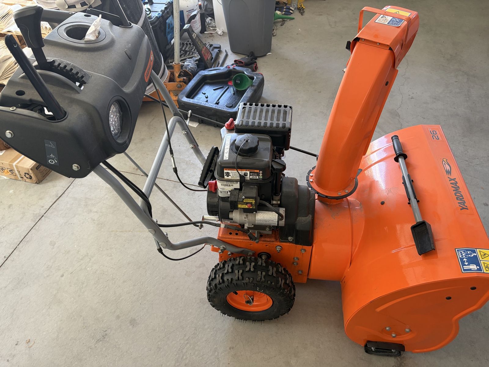 26” Yardmax Self Propelled Snow Blower
