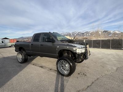 2004 Dodge Ram 2500 SLT