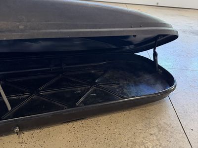 Thule Cascade cargo Box