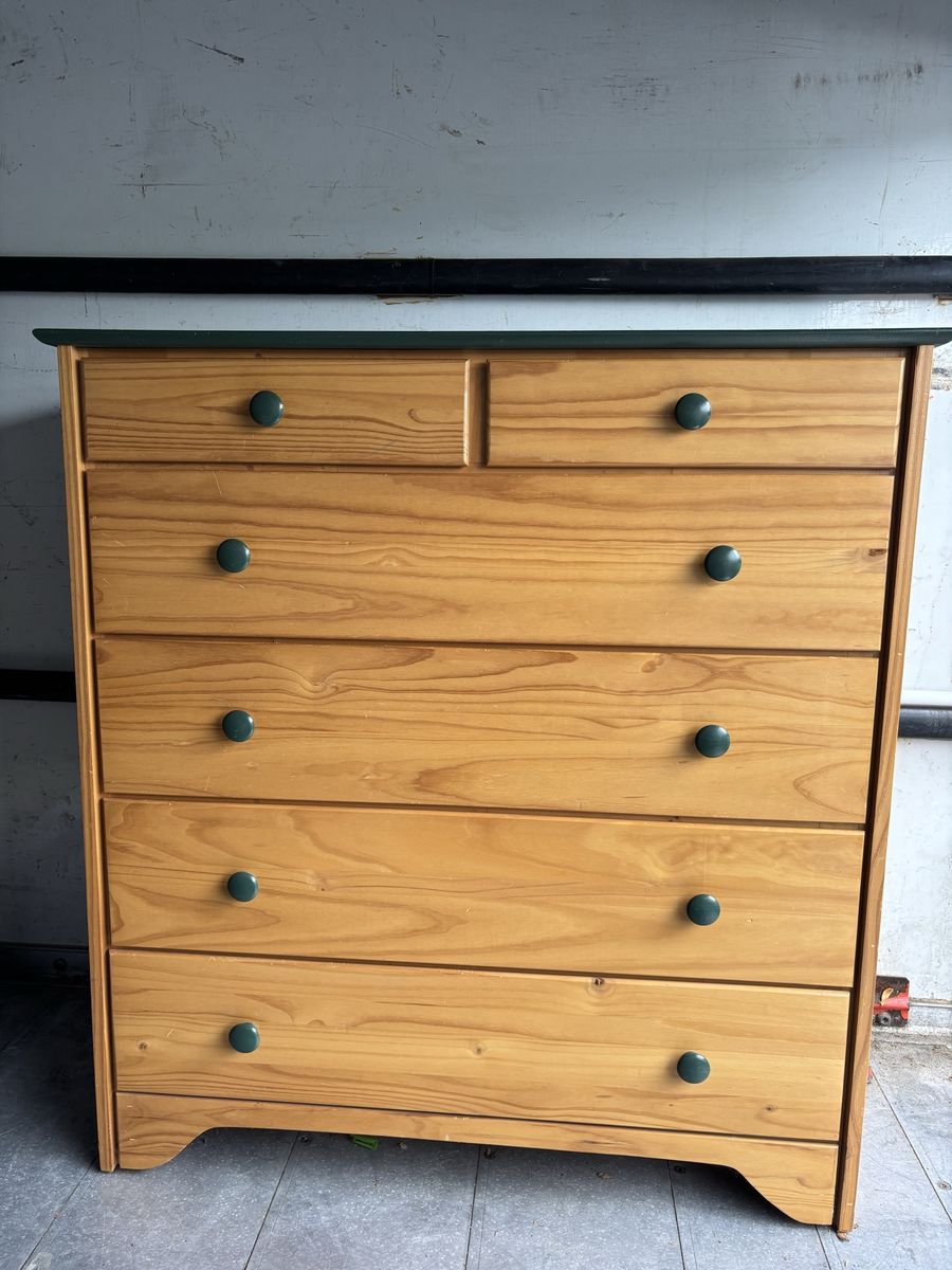 Dresser Six Drawer