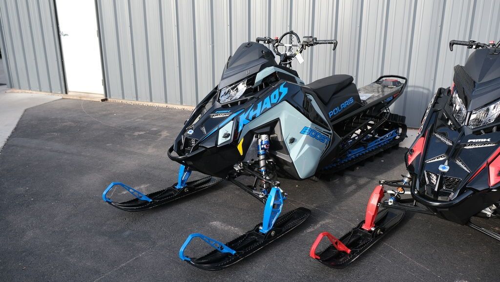 2026 Polaris Boost RMK Khaos 155 ES 3.25 SERIES 9