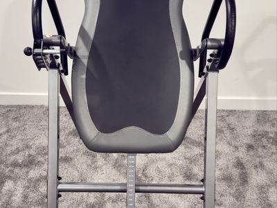 Innova Inversion Table