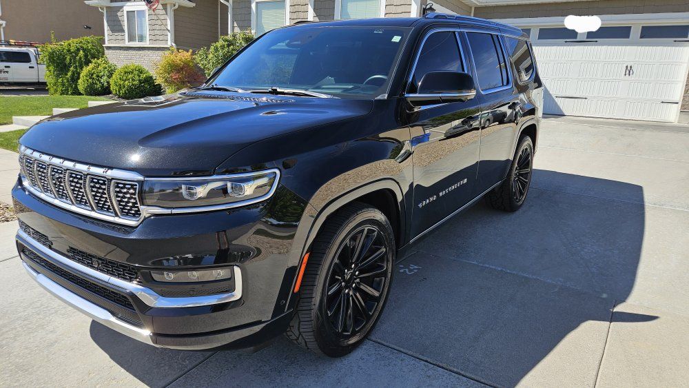 2022 Jeep Grand Wagoneer Series II