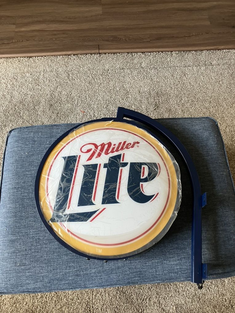 Miller Lite Bar Light/Sign