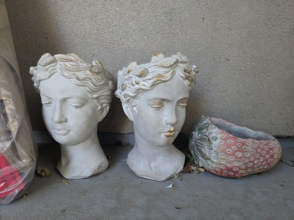 Set of 3 Decorative Garden Planters - 2 Greek Goddess Head Busts & Strawberry Pot