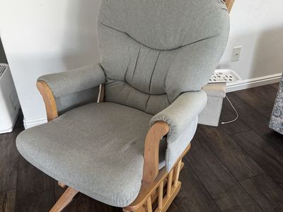 Dutalier Canadian Glider Chair