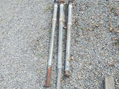 Hydraulic camper jacks