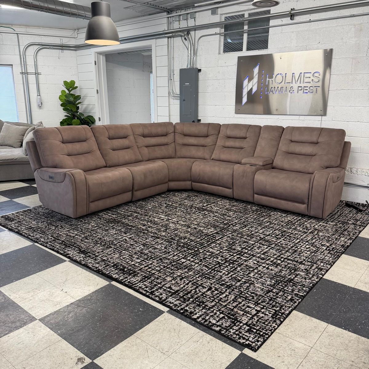 COSTCO BARCALOUNGER CARMELO FABRIC POWER RECLINING SECTIONAL W/ POWER HEADRESTS!!