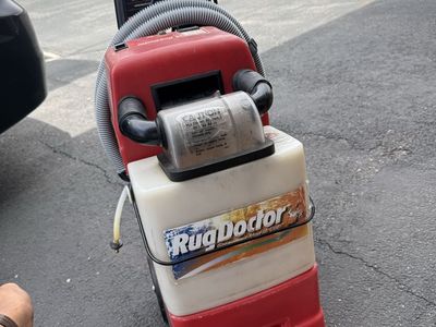 Rug doctor carpet cleaner