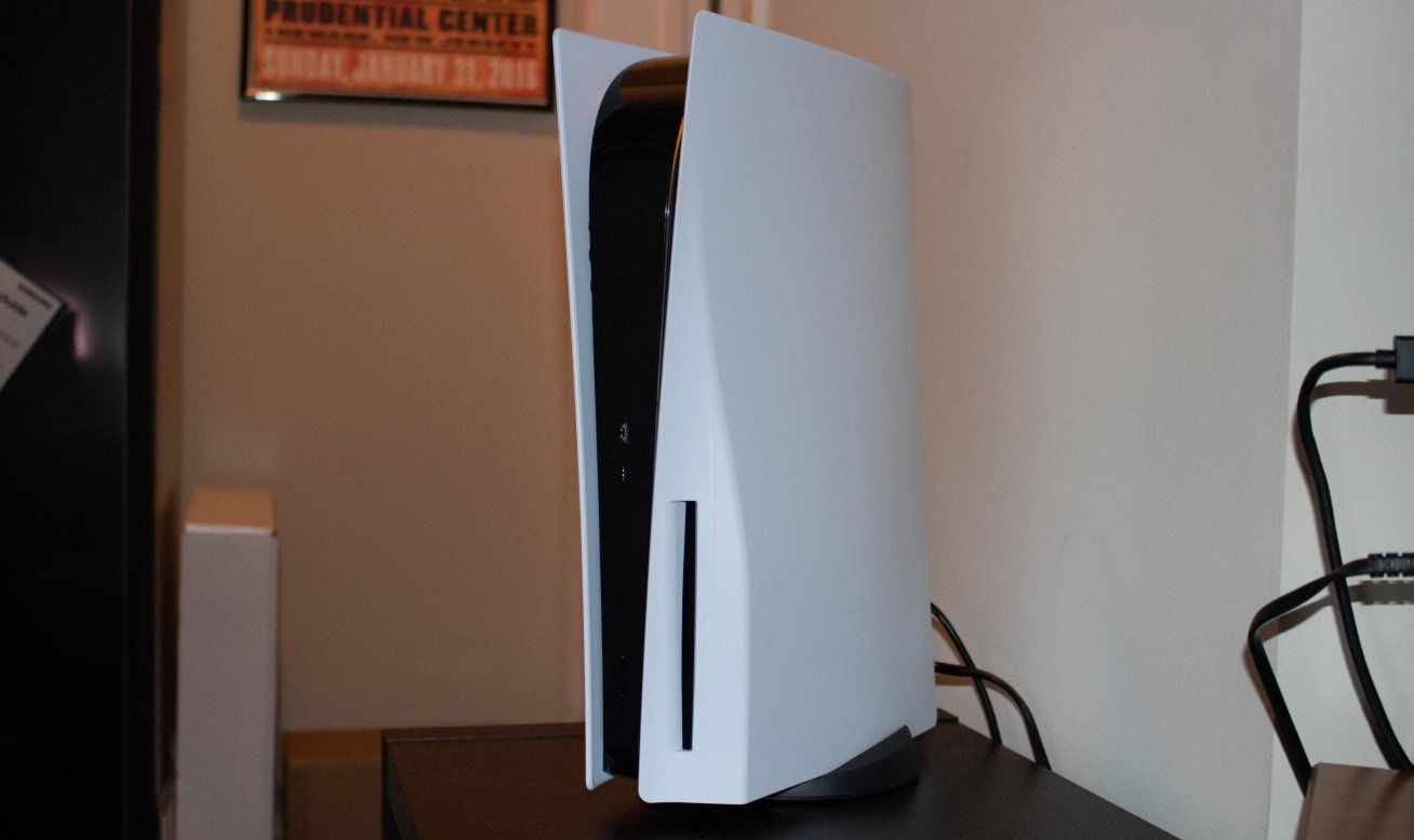 Playstation 5 disc w/ controller