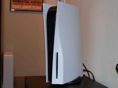 Playstation 5 disc w/ controller