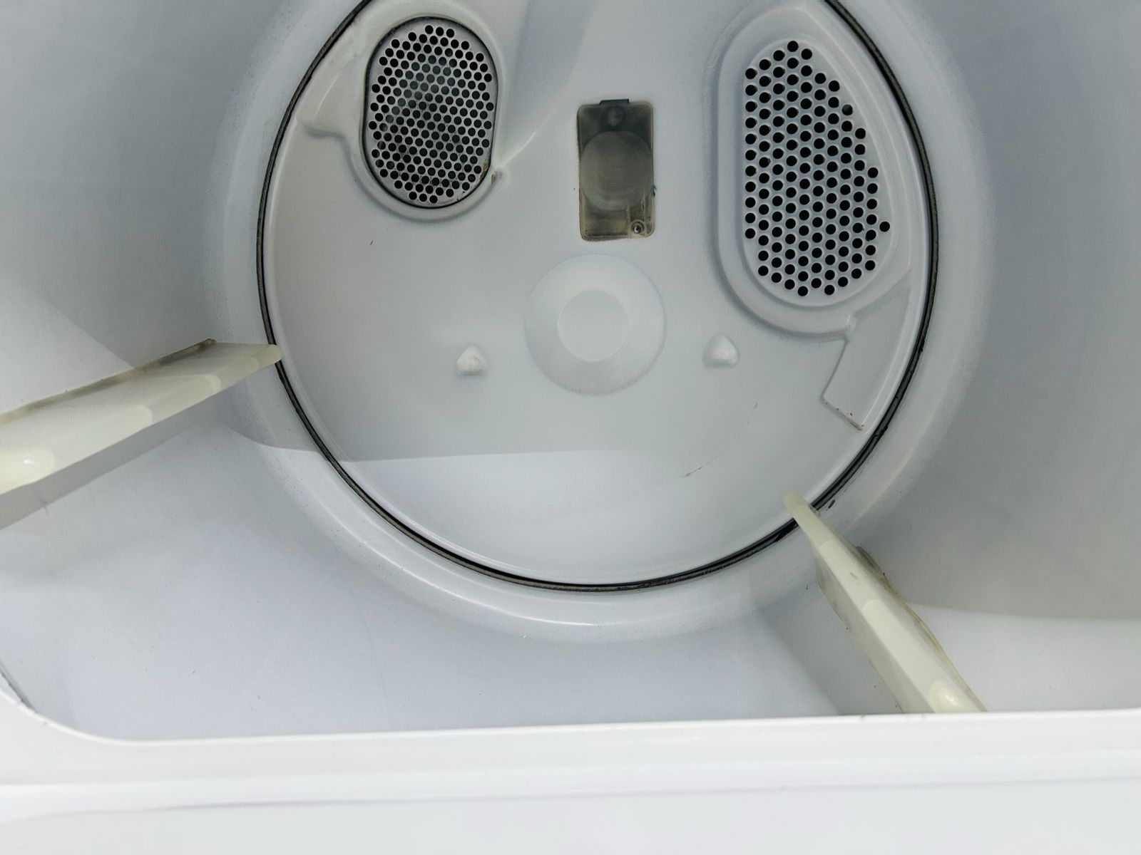 Main image 7