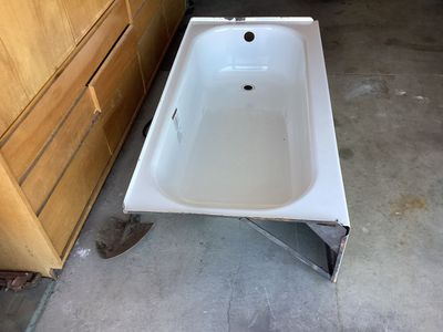 Free new tub