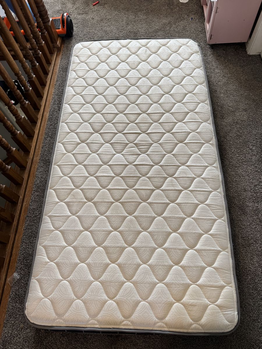 Nice twin mattress