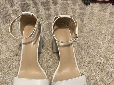 White Ankle Strap Block Heel Sandals - Women's Size 39 - Synthetic Leather
