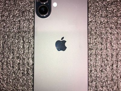 Apple iPhone 16 Plus - 128 GB - Black (AT&T)