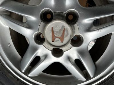 Honda CR-V Wheel & Winter Tire - 205/70R15 - $25