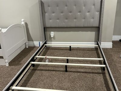 Grey Tufted Wingback Bed Frame - Full Size