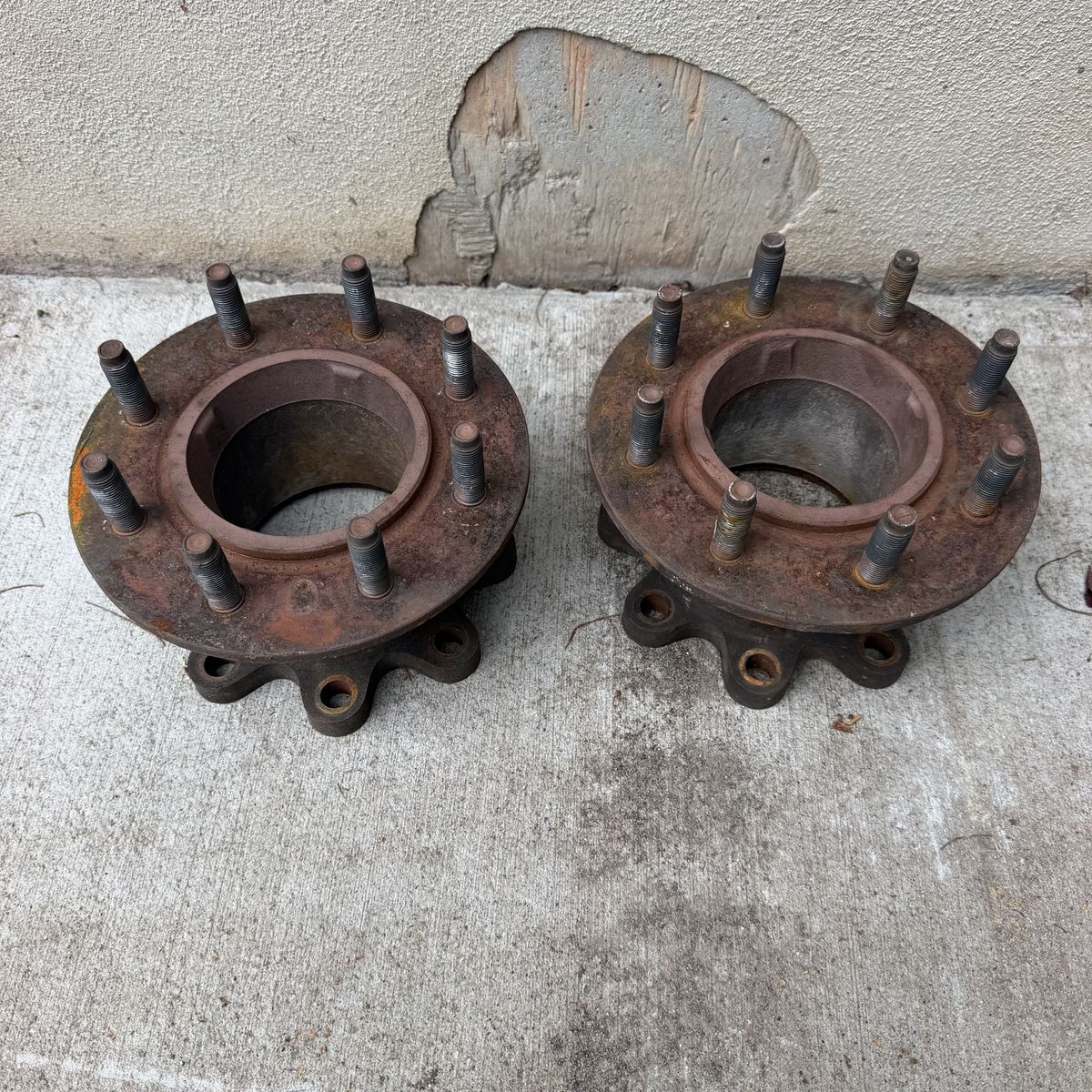 8x6.5 dually spacers
