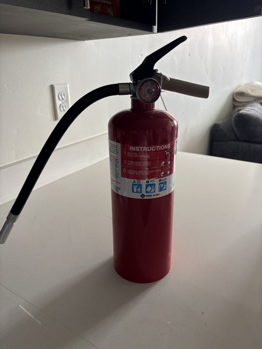 Fire extinguisher