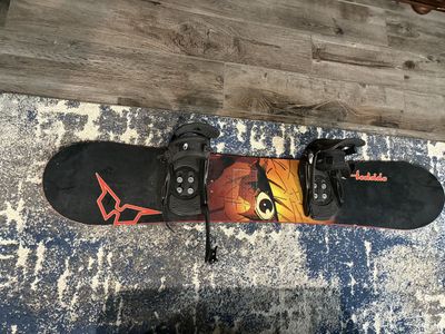 Snowboard