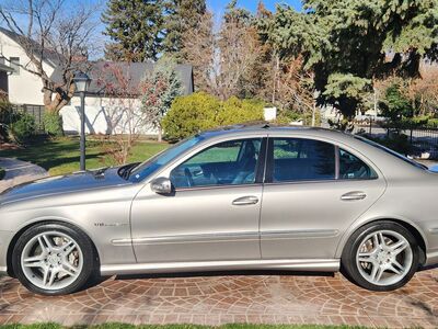 2005 Mercedes-Benz E-Class E 55 AMG