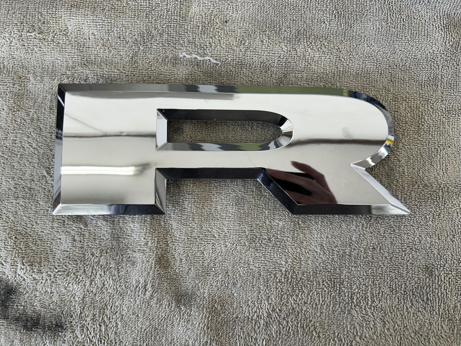 19-26 Ram 1500 Tailgate Nameplate (R)