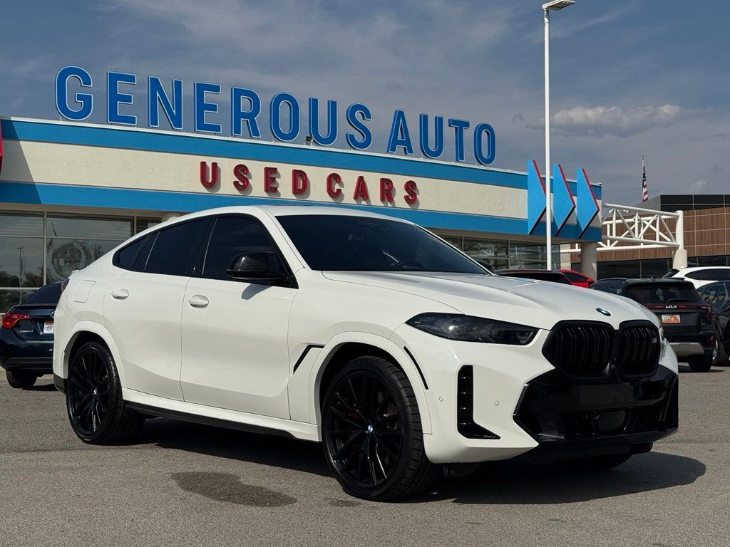 2024 BMW X6 M60i