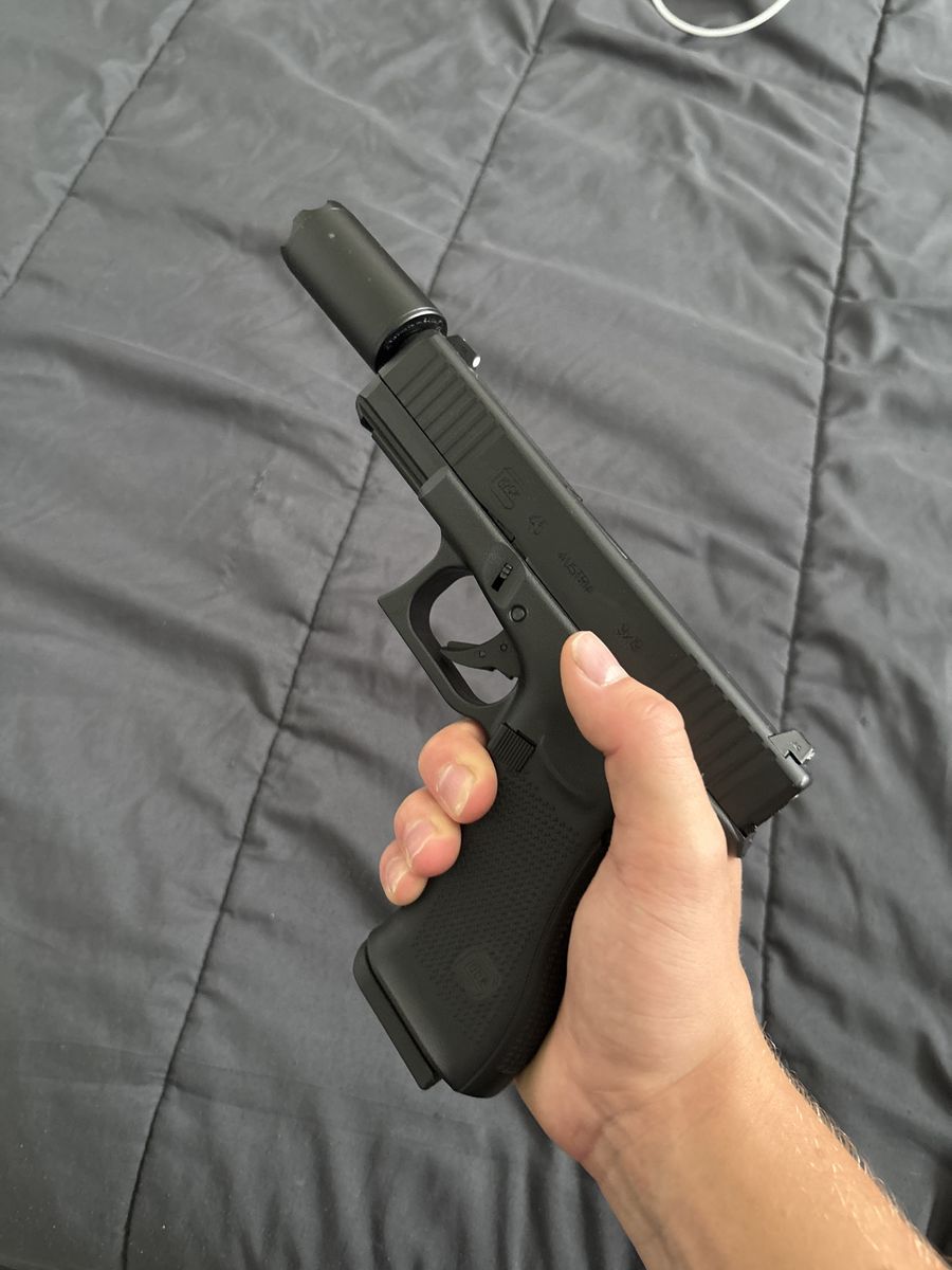 Glock 19X GBB airsoft gun