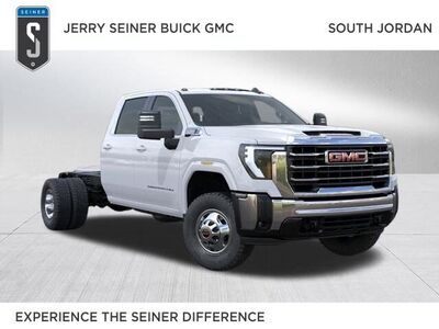 2026 GMC Sierra 3500HD CC SLE
