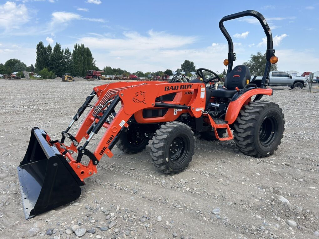 Bad boy 3026H Tractor And Loader