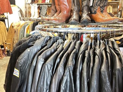 TRUE Vintage Clothing Pop up!